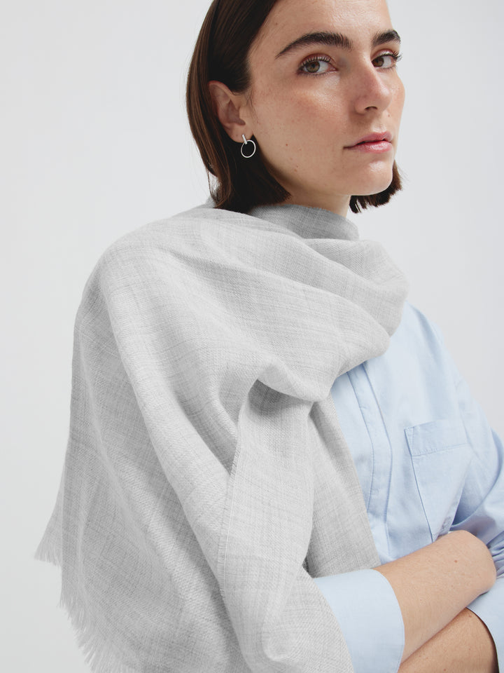 Amareto Shawl Baby Alpaca Color Grey
