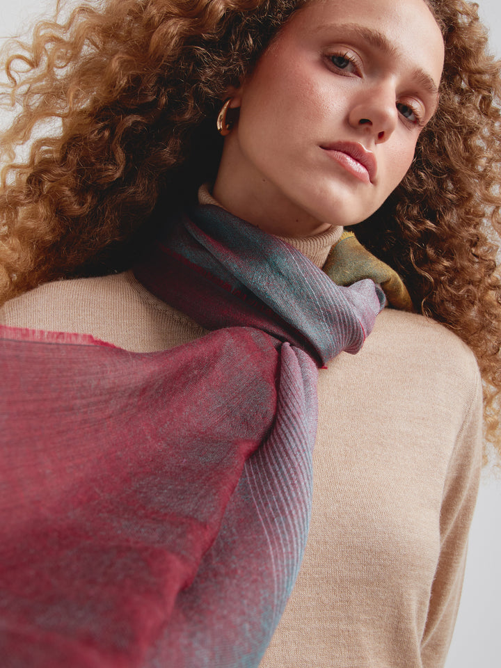 Zulma Shawl Baby Alpaca Color Cherry