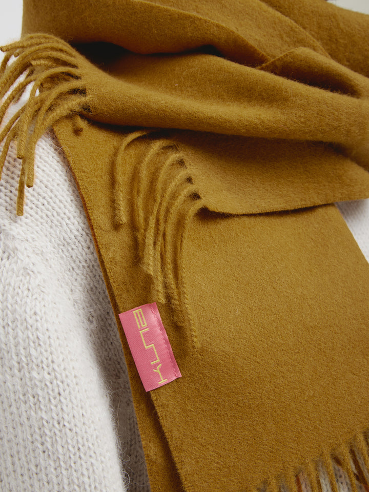 Chalina Adrian De Baby Alpaca Color Amarillo