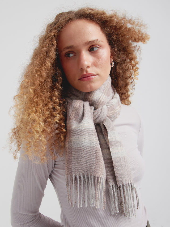 Catalan Scarf Baby Alpaca Color Beige