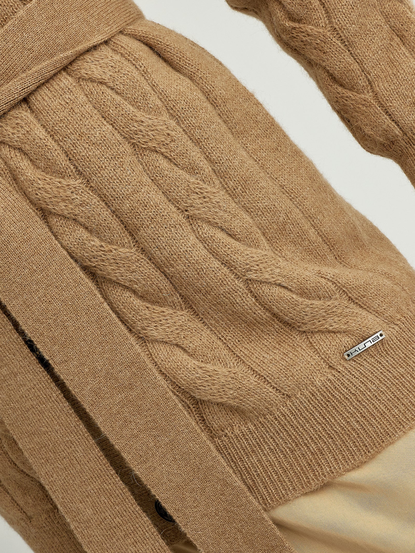 Yessica Cardigan Baby Alpaca Color Camel