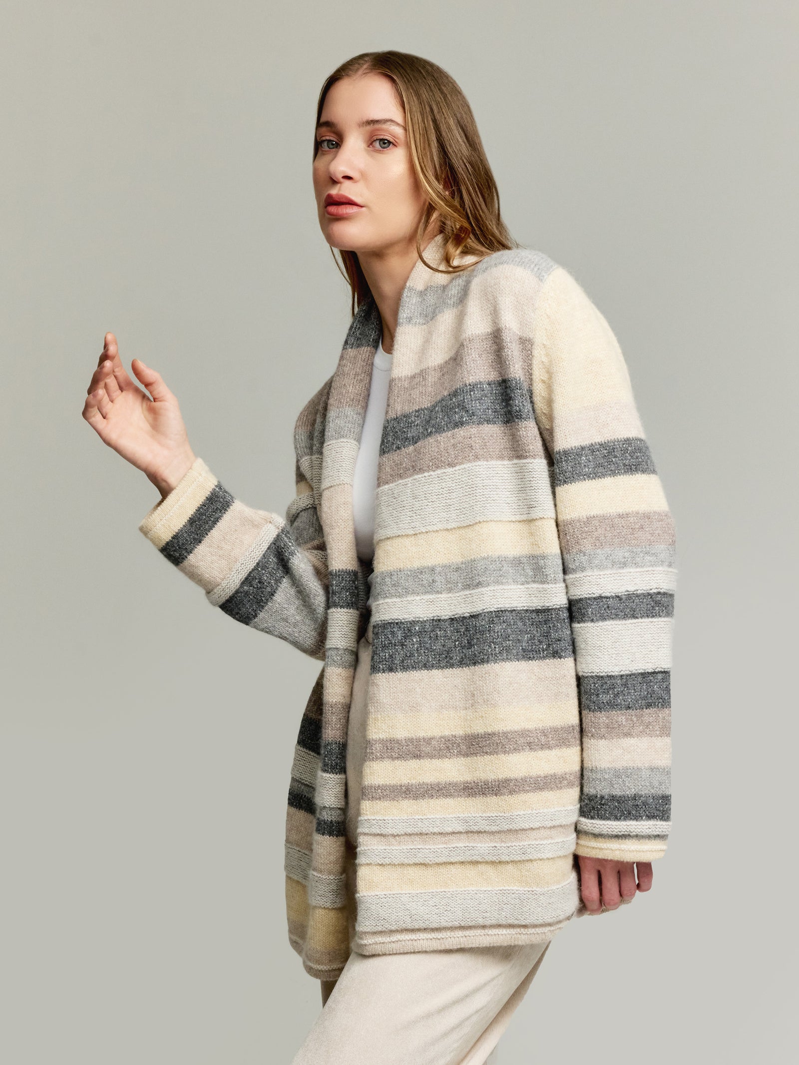 Cárdigan Yesterday Baby Alpaca Color Beige