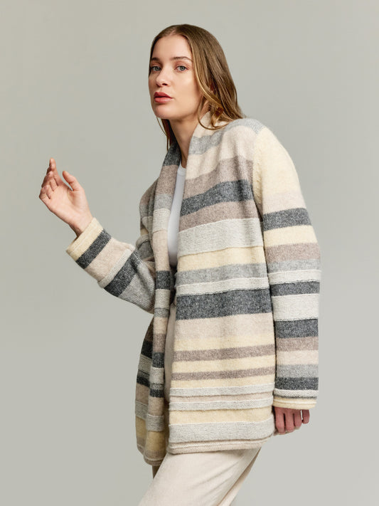 Cárdigan Yesterday Baby Alpaca Color Beige
