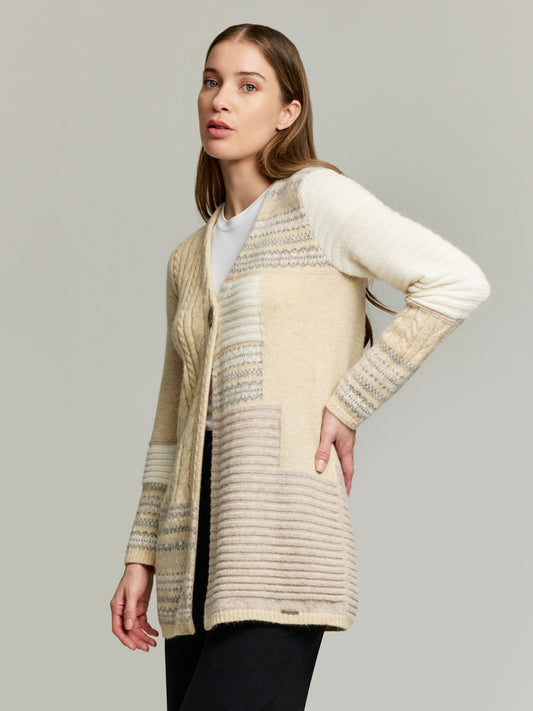 Cárdigan Ysadora Baby Alpaca Color Beige