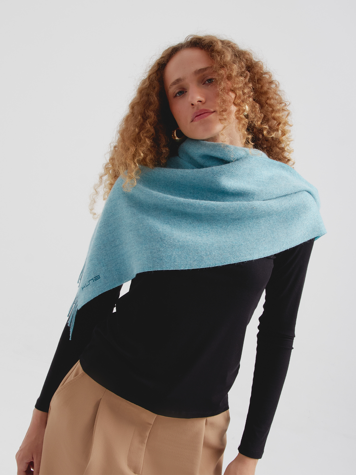 Zeta B Scarf Baby Alpaca Color Turquoise