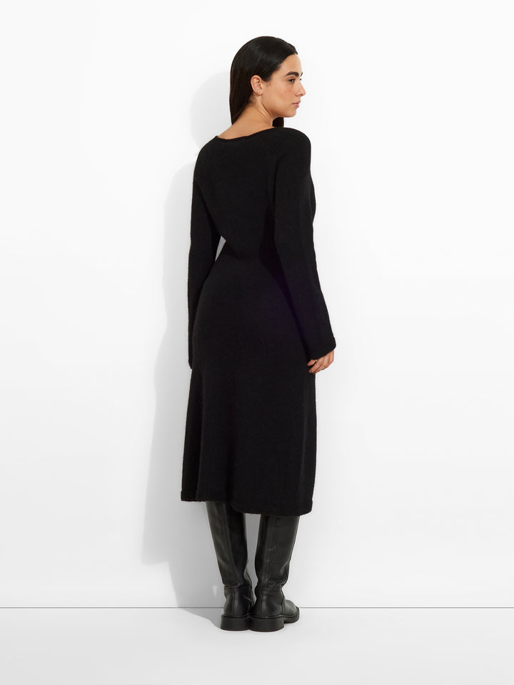 Zafina Dress Baby Alpaca Color Black