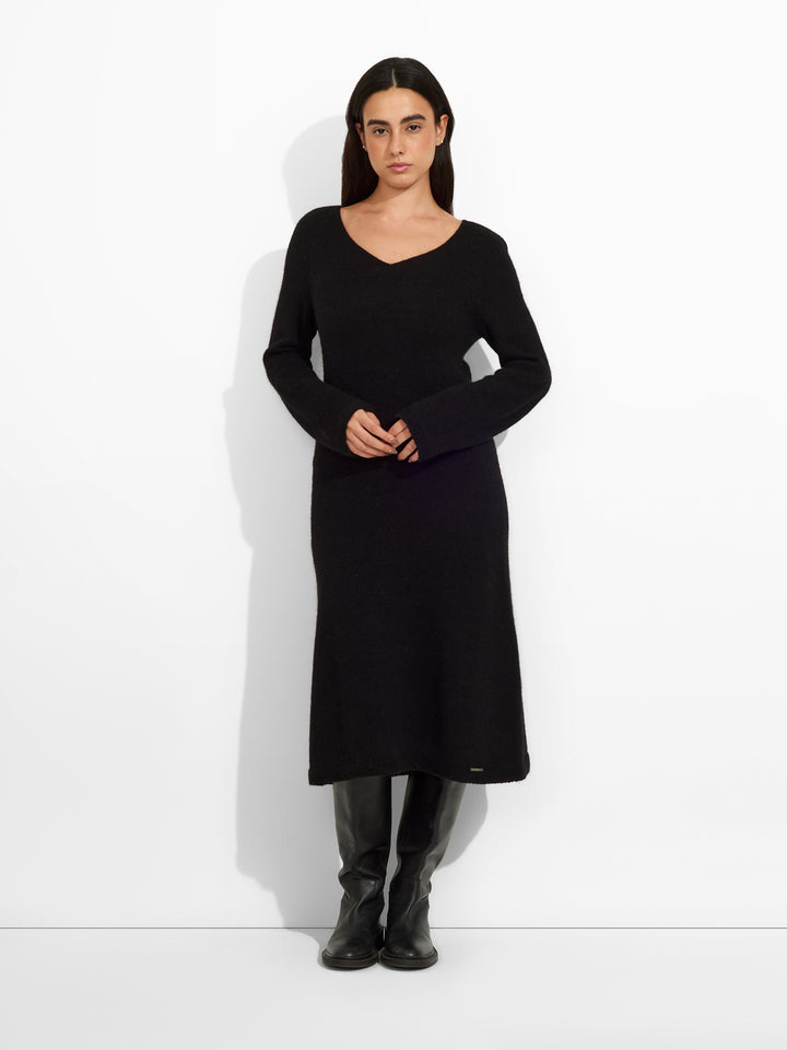 Zafina Dress Baby Alpaca Color Black