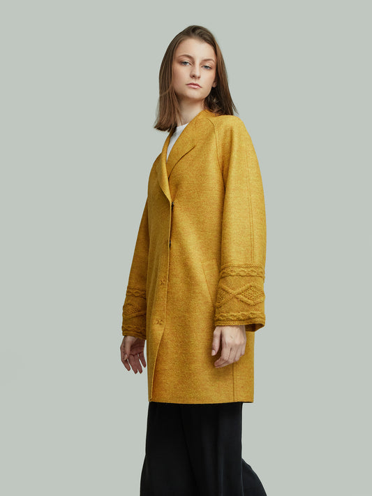 Abrigo Yoshiko Alpaca Color Amarillo