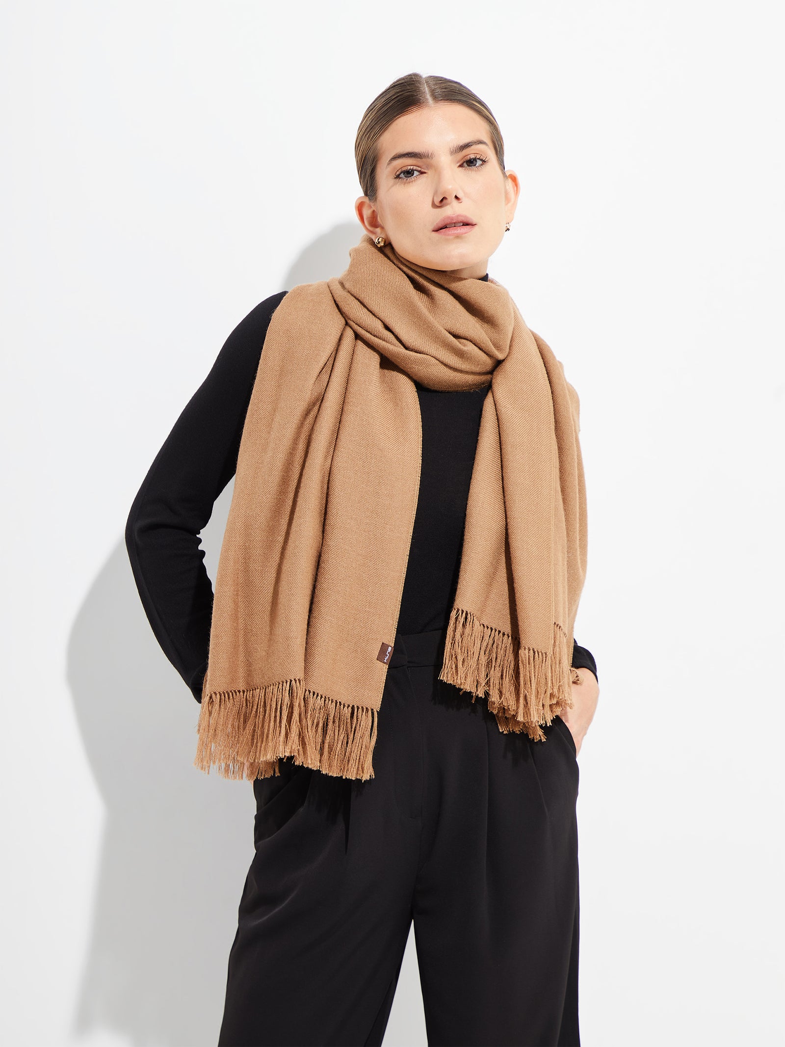 Jee Shawl Royal Alpaca Color Camel