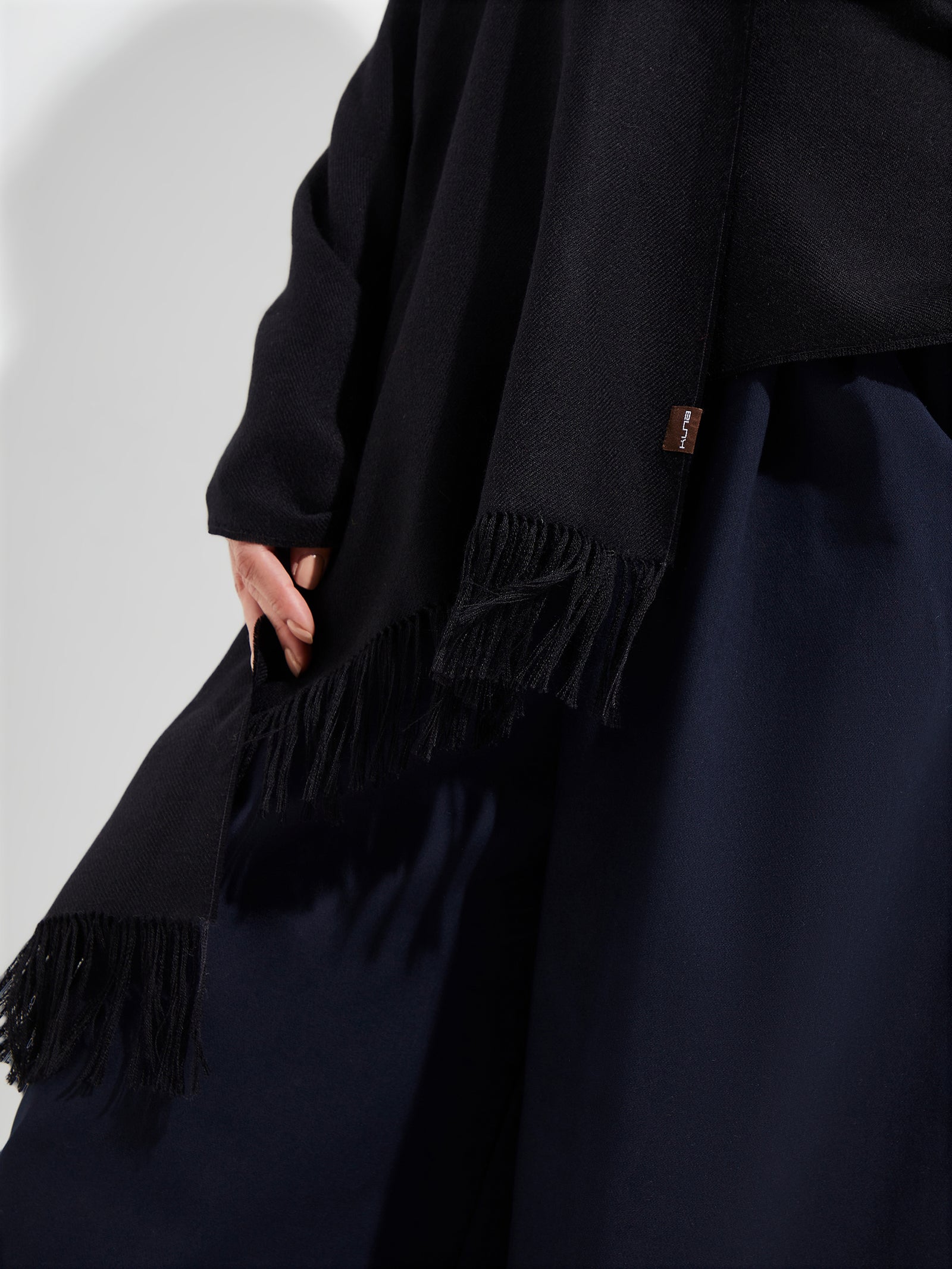Jee Shawl Royal Alpaca Color Black