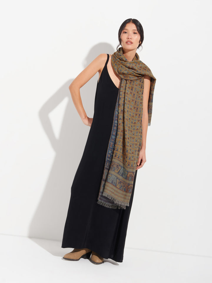 Lambayeque - 9 Shawl Royal Alpaca And Silk Color Yellow