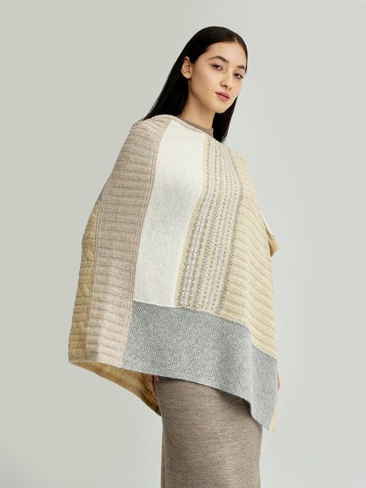 Poncho Ysadora Baby Alpaca Color Beige