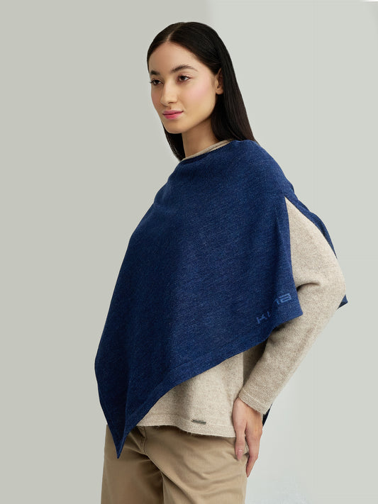 Poncho Yura Baby Alpaca Color Azul