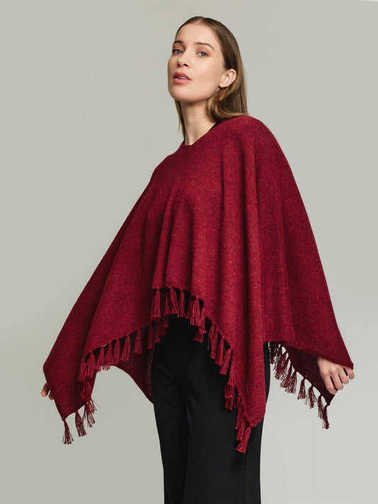 Poncho Escorpio Baby Alpaca Color Rojo