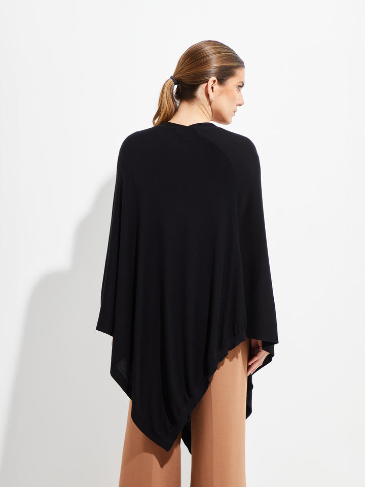 Beryl Poncho Vicuña Color Negro