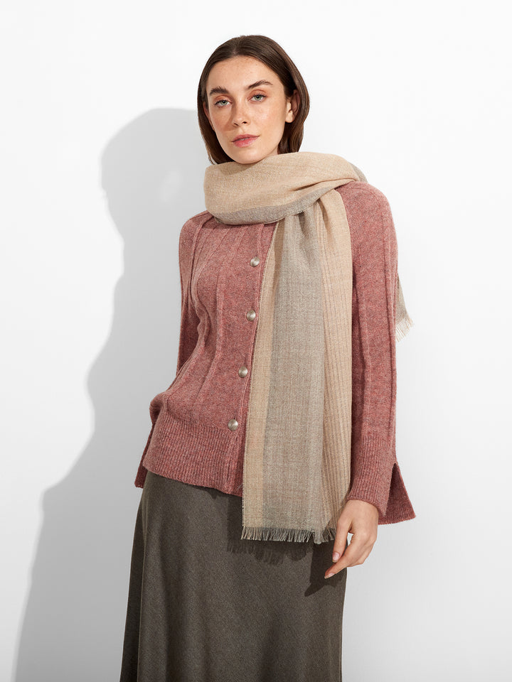 Chal Pesca Baby Alpaca Color Gris
