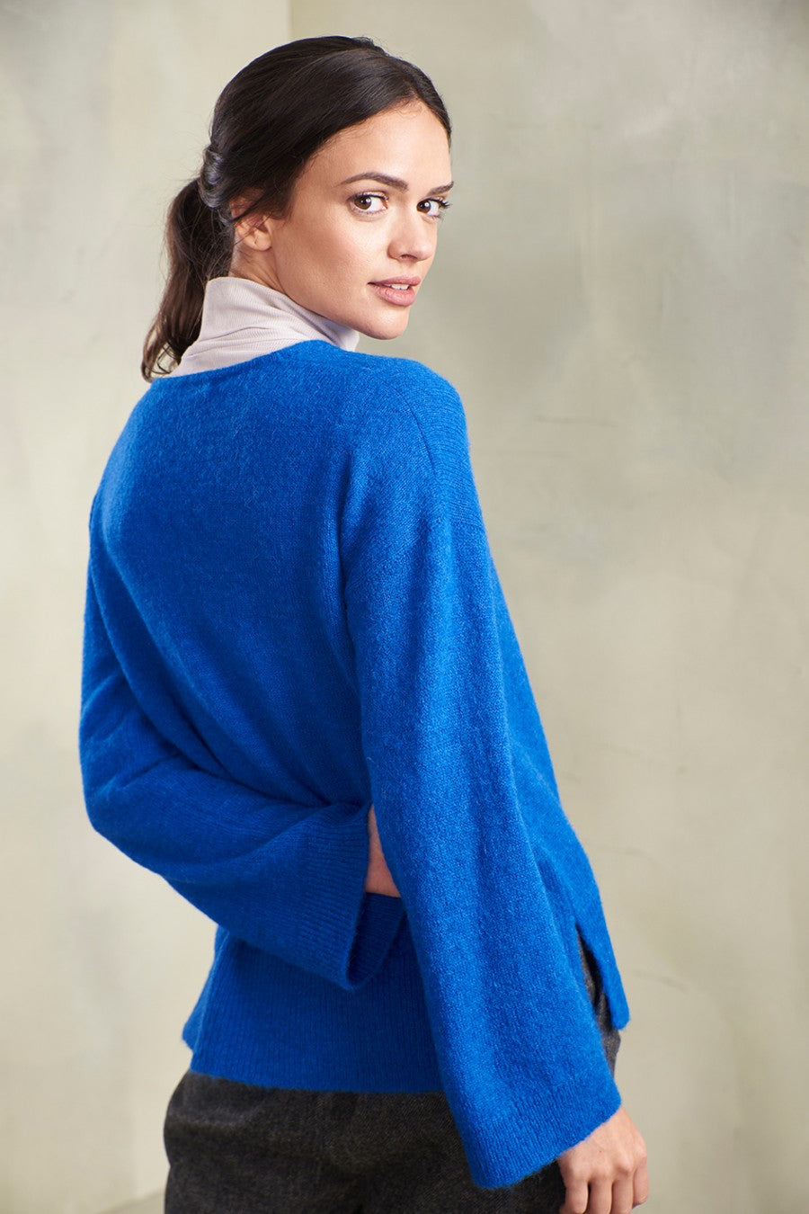 Suéter Tammy Baby Alpaca y Seda Color Azul