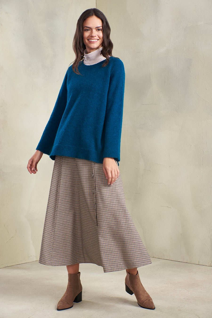 Suéter Tania Baby Alpaca y Seda Color Goblin