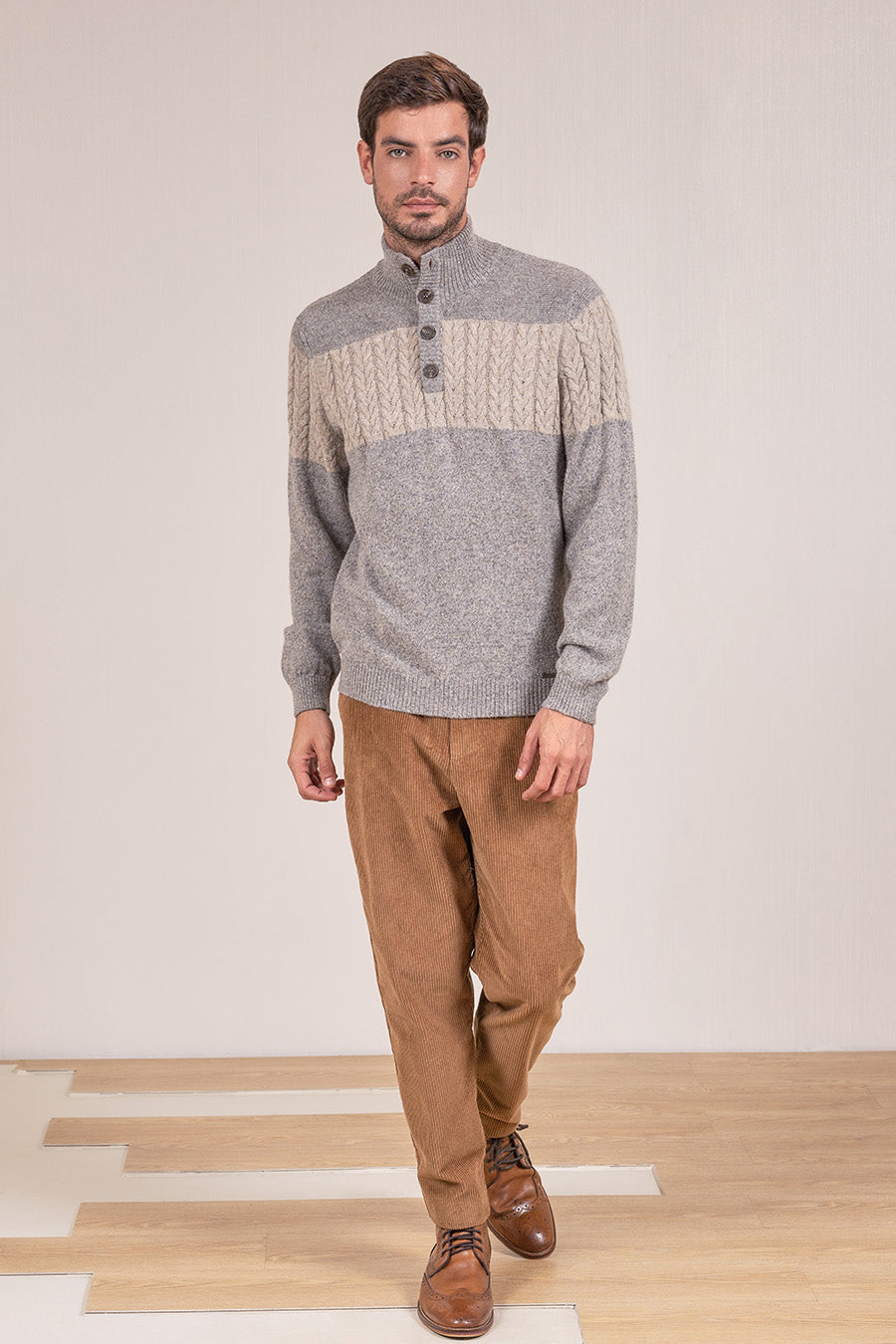 Suéter Vinatea Baby Alpaca Color Nuez Moscada y Arena