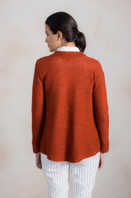 Cárdigan rosa de alpaca bebé color rojo ladrillo