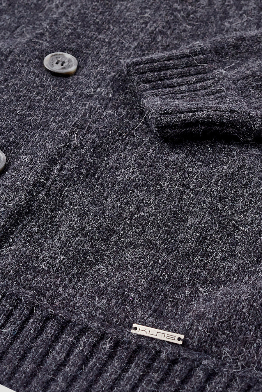 Walter Cardigan Baby Alpaca Color Antracite