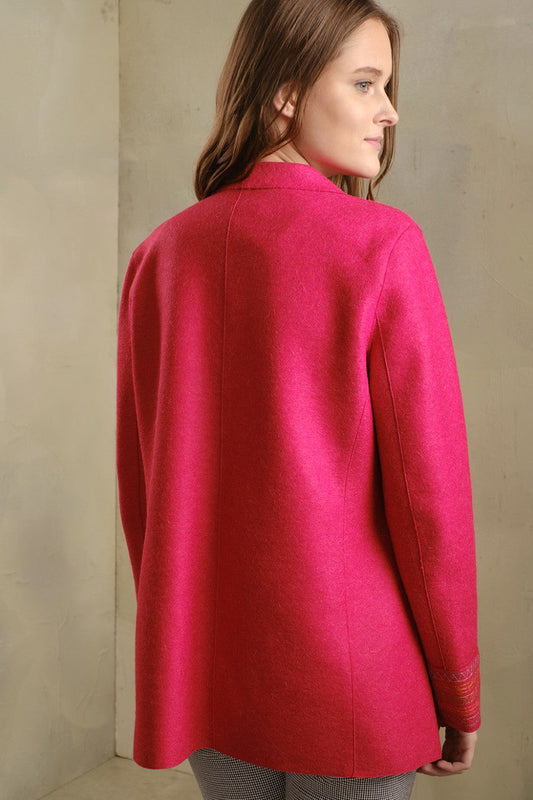 Abrigo Tresor de alpaca y lana color ruibarbo