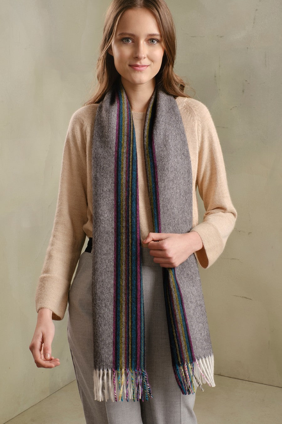 Radar White & Black Scarf Baby Alpaca Color White