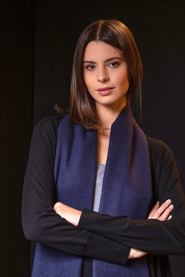 Jamas Scarf Royal Alpaca Color Golondrina