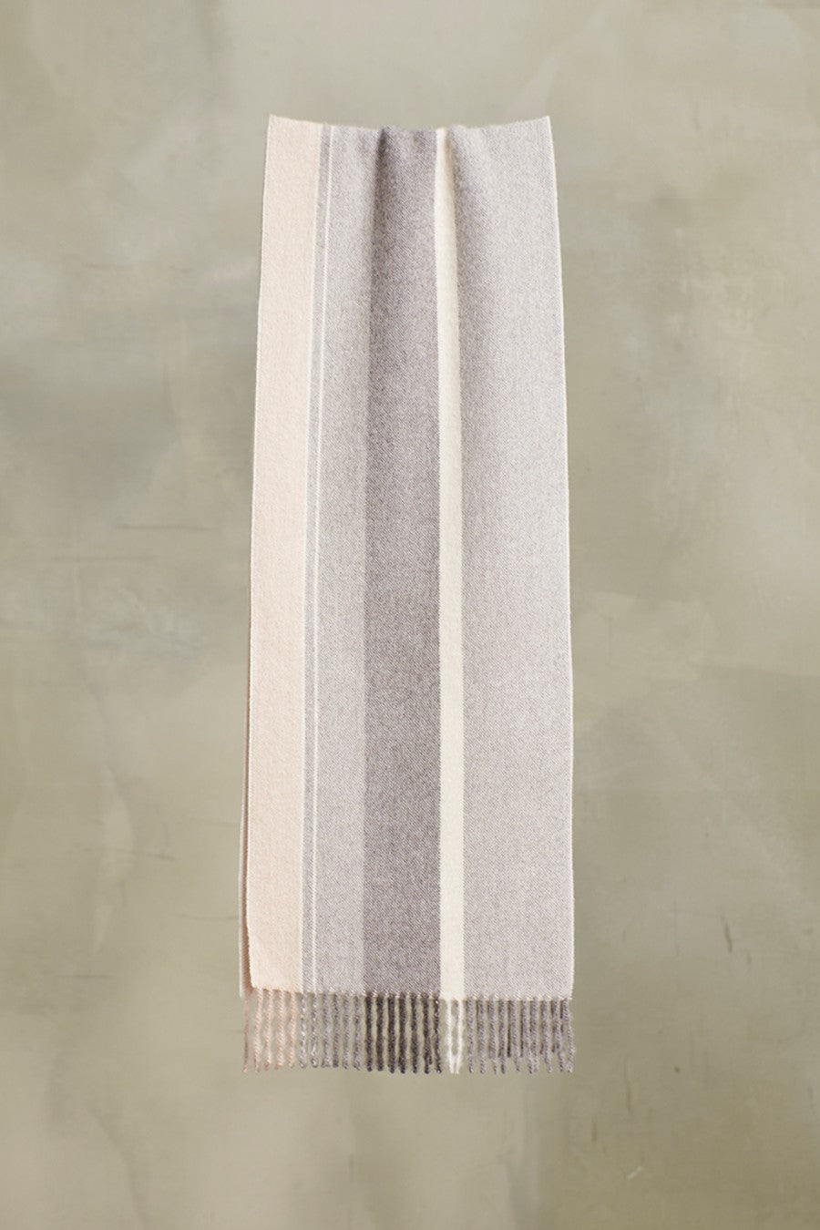 Radium - B Grey Claro Scarf Baby Alpaca Color Light Grey