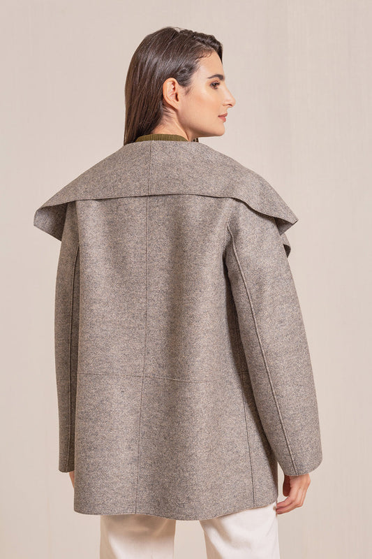 Abrigo Vuelve Alpaca &amp; Lana Color Nuez Moscada