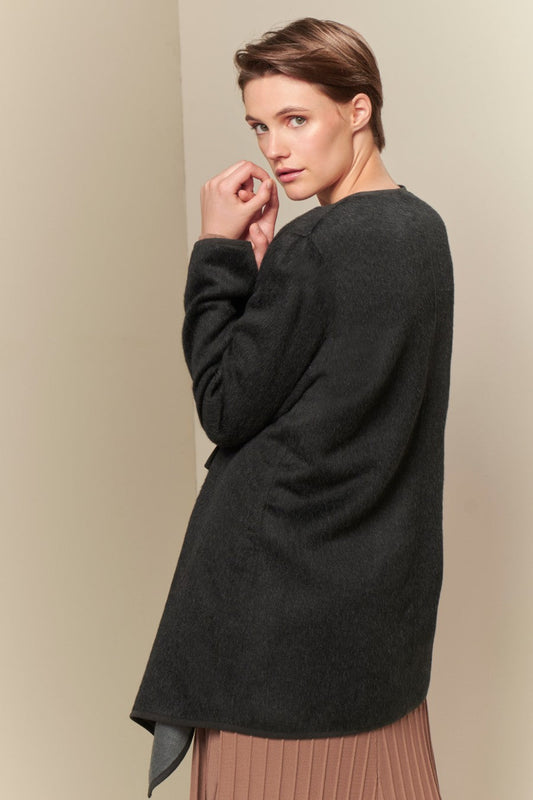 Abrigo Barcelona Baby Alpaca Suri Color Negro