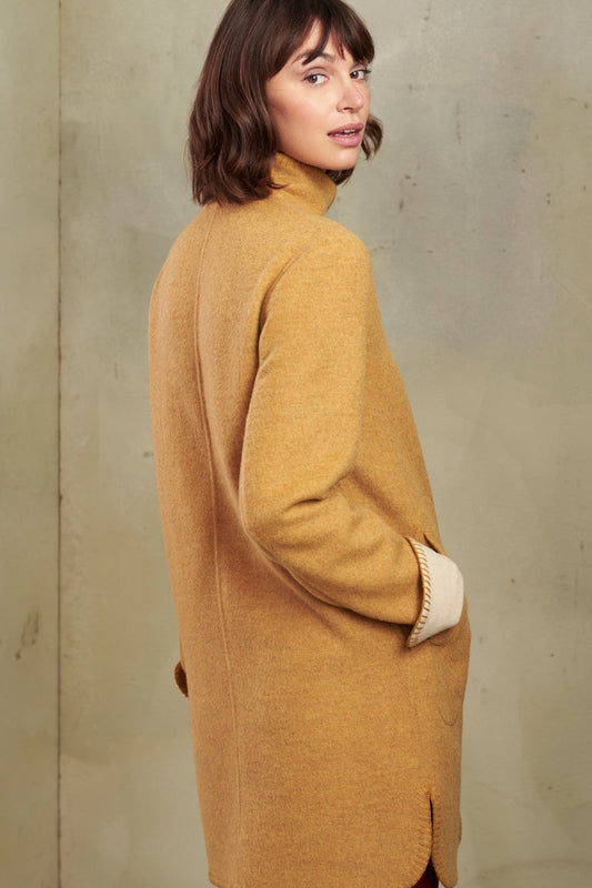 Abrigo Satis Baby Alpaca &amp; Lana Color Senape &amp; Crudo