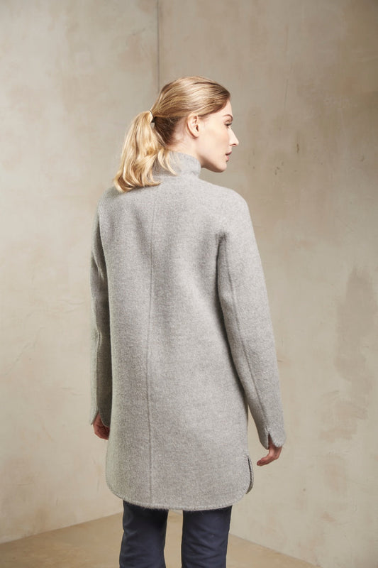 Abrigo Satis Baby Alpaca &amp; Lana Color Gris &amp; Crudo
