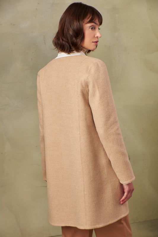 Abrigo Treinta Baby Alpaca y Lana Color Croissant y Crudo