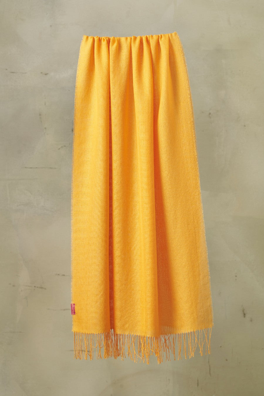 Japones Amarillo Shawl Baby Alpaca Color Yellow