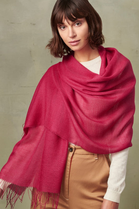 Mantón Japonés Baby Alpaca Color Guinda