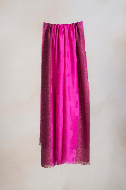 Chancay - 7 Chales Baby Alpaca Color Fuccia