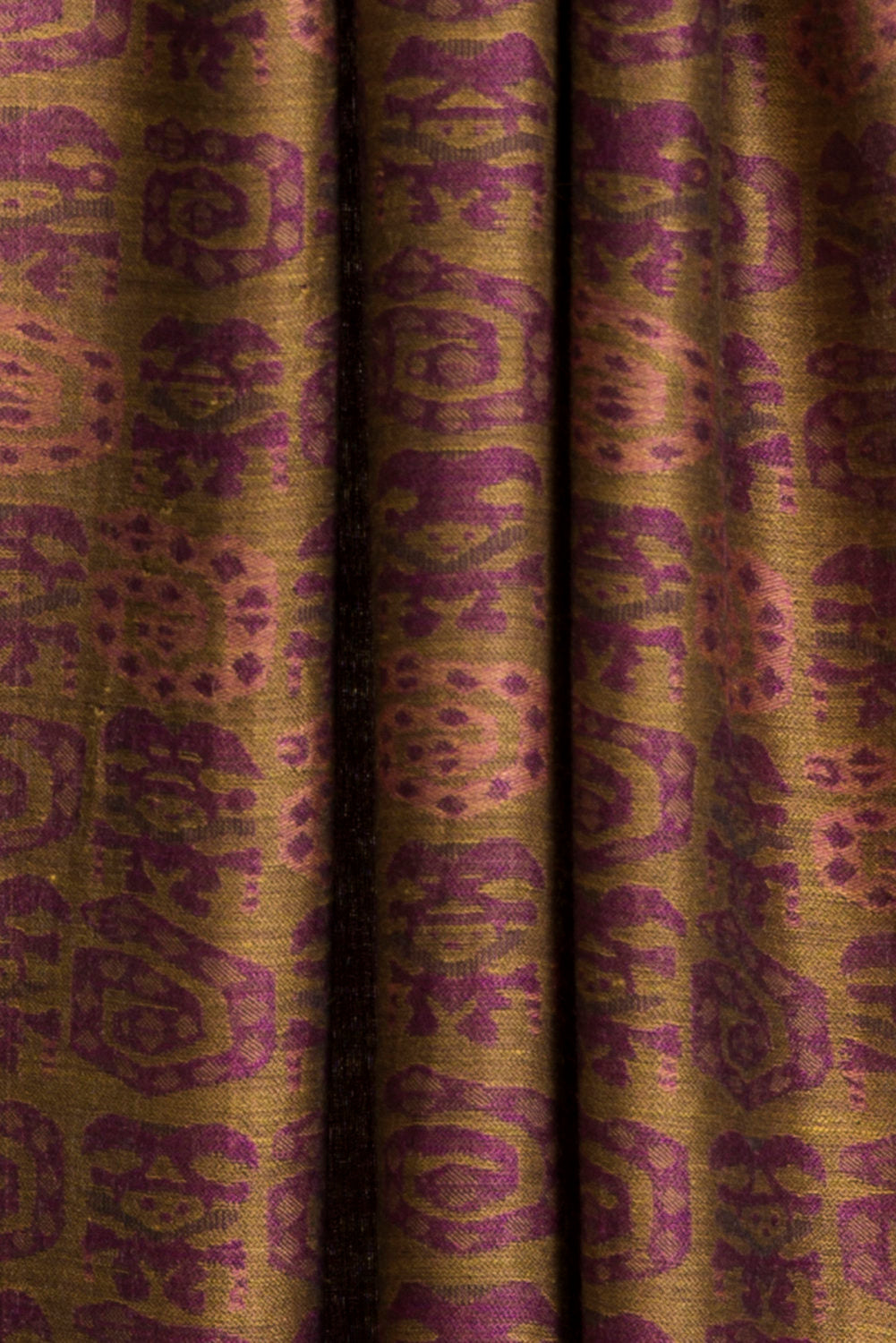 Lambayeque - 6 Shawl Royal Alpaca & Silk Color Fuccia