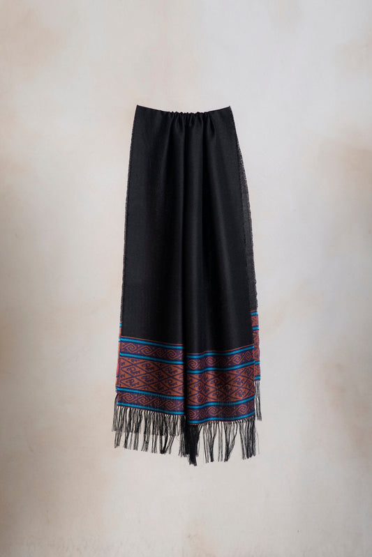 Chancay - 11 Chales Baby Alpaca Color Negro y Rosa