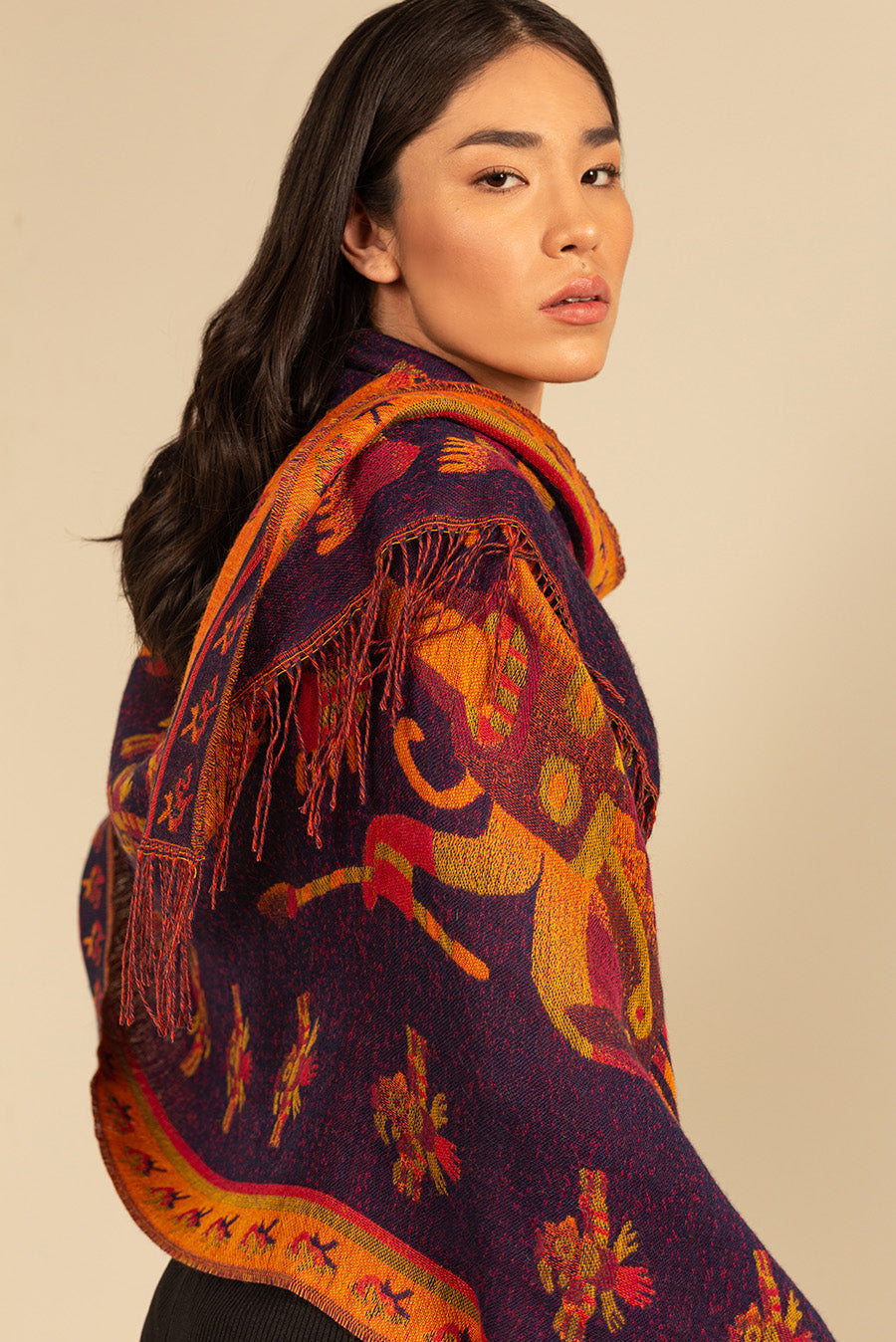 Nazca - 10 Mantón Baby Alpaca Color Guinda