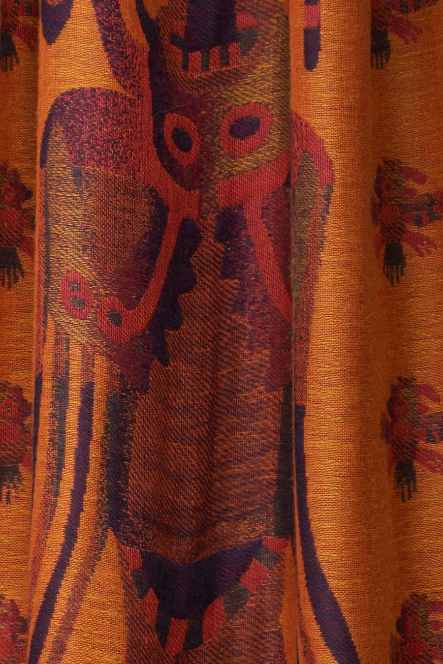 Nazca - 10 Mantón Baby Alpaca Color Guinda