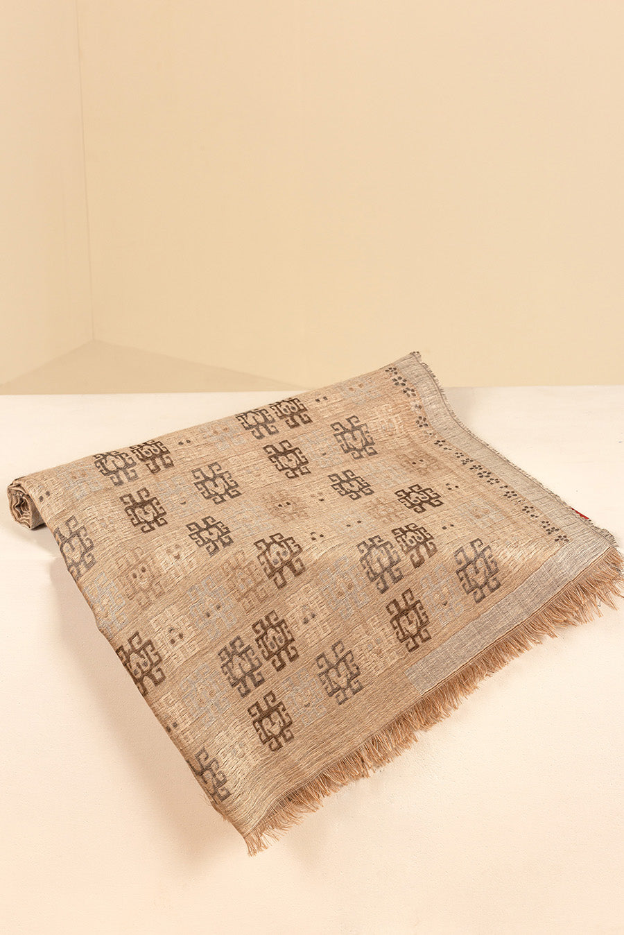 Nazca - 26 Chal Royal Alpaca &amp; Seda Color Gris