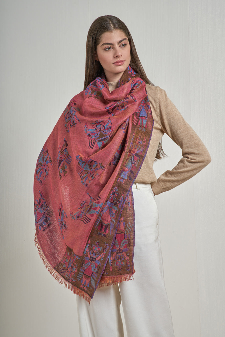 Nazca - 28 Mantón Royal Alpaca y Seda Color Guinda