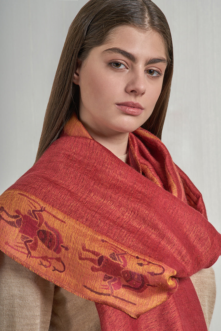 Nazca - 30 Mantón Royal Alpaca y Seda Color Guinda