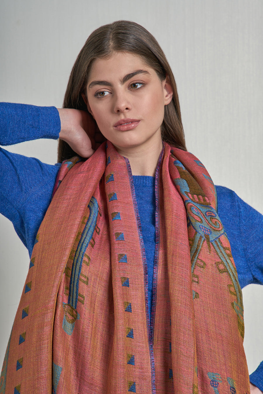 Nazca - 32 Chal Royal Alpaca &amp; Seda Color Negro