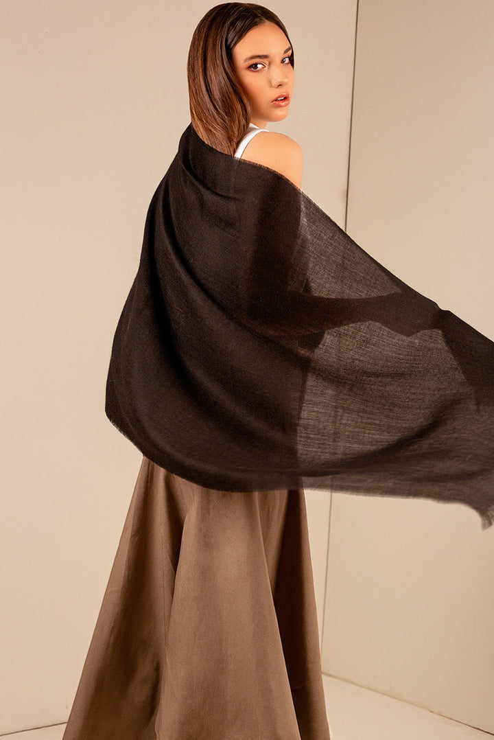 Estola Amareto De Baby Alpaca Color Negro