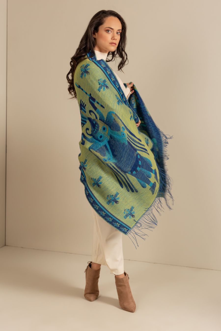 Nazca - 10 Chales Baby Alpaca Color Azul