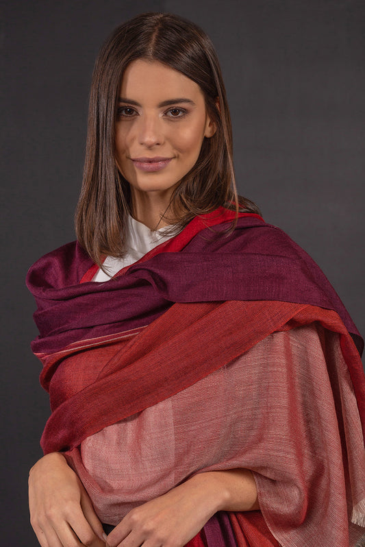 Mantón Barnabe Royal Alpaca y Seda Color Burdeos