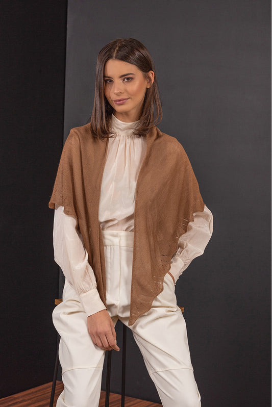 Chal Buganvilla Alpaca 16 Colores Camel