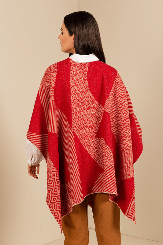 Capa Urubu Baby Alpaca Color Rojo